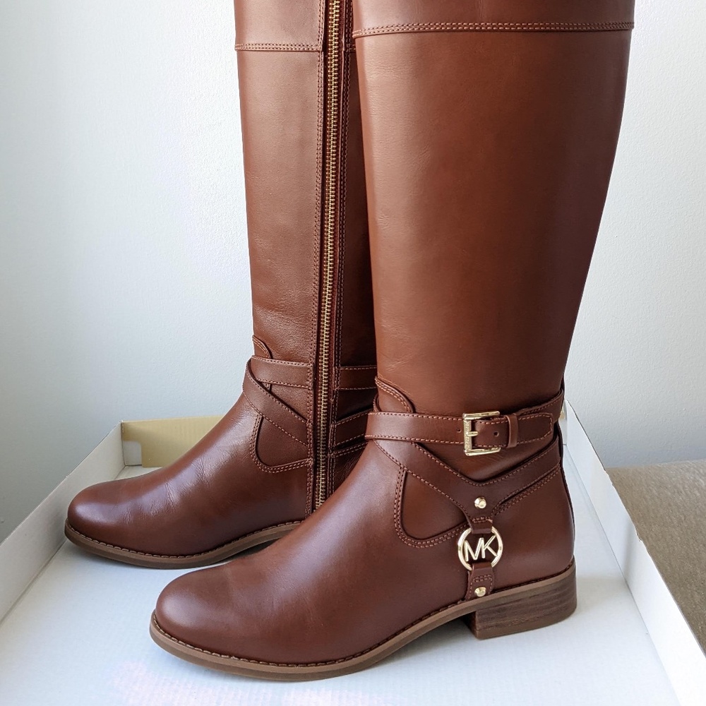 Michael Kors Preston Boots - Picture 1 of 6